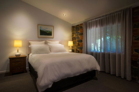 Bright Mystic Valley - New South Wales Tourism  12