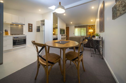 Bright Mystic Valley - New South Wales Tourism  8