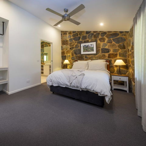 Bright Mystic Valley - New South Wales Tourism  5