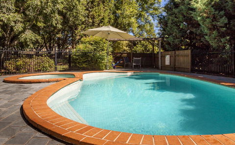 Bright Mystic Valley - New South Wales Tourism  19