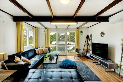 Jettycove Beach House - New South Wales Tourism  0