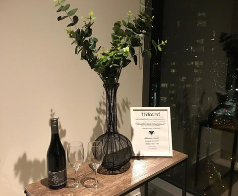 2 Bedroom Luxury At Southbank - New South Wales Tourism  10