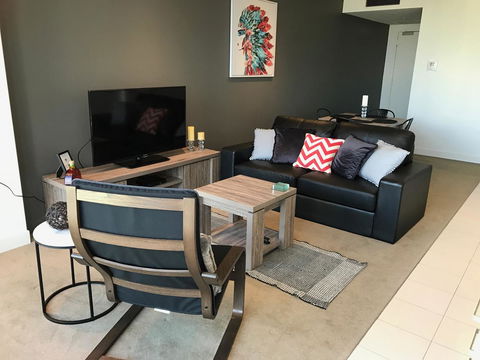 2 Bedroom Luxury At Southbank - New South Wales Tourism  5