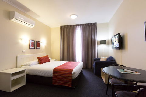 Barkly Motorlodge - New South Wales Tourism  10