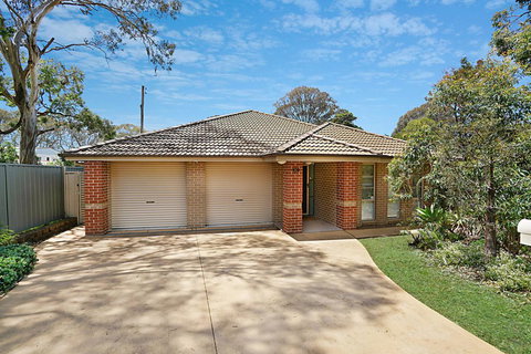 The Corso - Gorokan - New South Wales Tourism  0