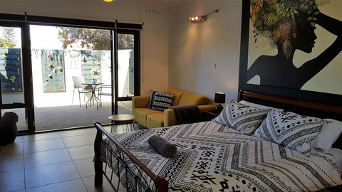 The Courtyard - New South Wales Tourism  0