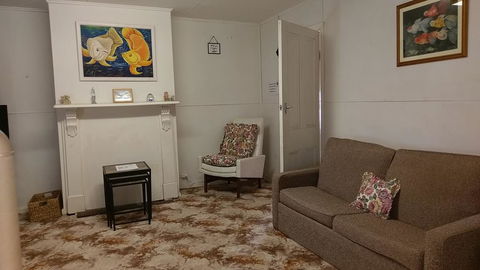 The Crooked Cottage - New South Wales Tourism  3