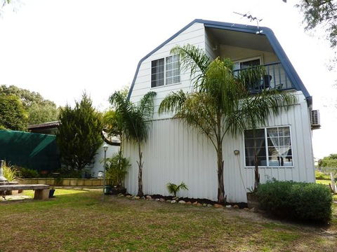 The Doo Drop Inn - New South Wales Tourism  2
