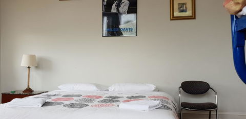 The Eastern Hotel - New South Wales Tourism  1