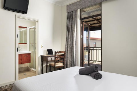 The Esplanade Hotel Port Hedland - New South Wales Tourism  3