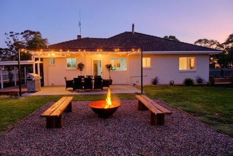 The Farmhouse. - New South Wales Tourism  0
