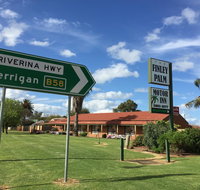 The Finley Palm Motor Inn - New South Wales Tourism 