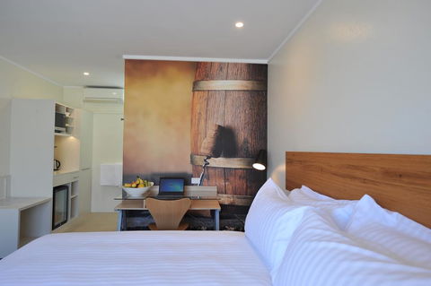 The Griff Motel - New South Wales Tourism  0