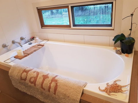 The Gurdies Room With Amazing Sunset Views - New South Wales Tourism  2