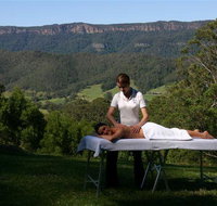 The Heavens Mountain Escape - New South Wales Tourism 