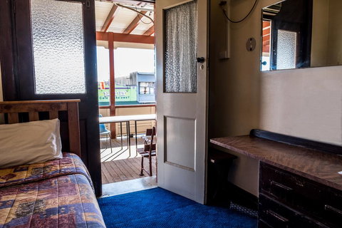 The Imperial Hotel - New South Wales Tourism  1