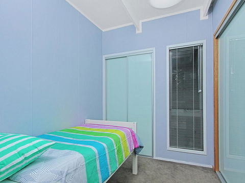 The Lake House - Lake Conjola - New South Wales Tourism  1