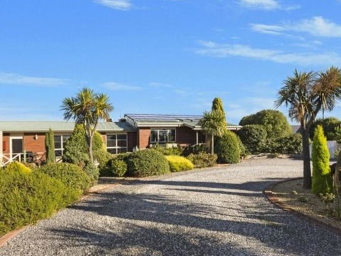 The Lodge - New South Wales Tourism  2