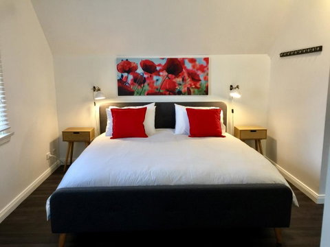 The Loft @ Denver - New South Wales Tourism  0