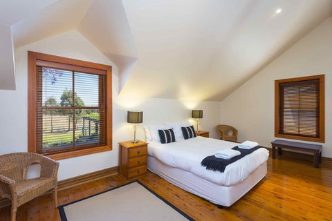 The Mews Studio - New South Wales Tourism  3