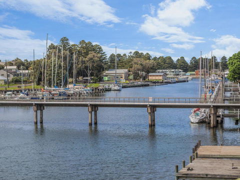 The Moorings - New South Wales Tourism  2