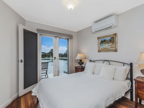 The Moorings - New South Wales Tourism  1