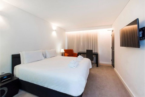 The Nest - Spacious Studio On Newcastle St With Roof Terrace - New South Wales Tourism  0