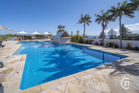 The Oaks Waterfront Resort,Unit 510 - New South Wales Tourism  1