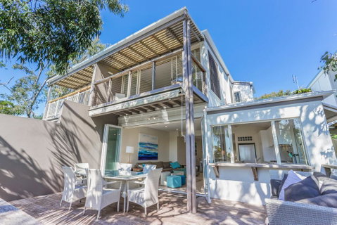 The Peachy Life, Sunshine Beach - New South Wales Tourism  0