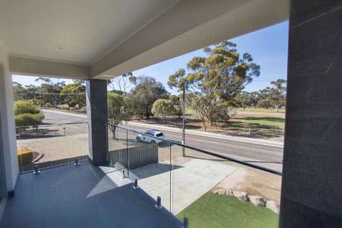 The Races Complex - New South Wales Tourism  2