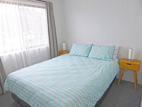 The Relax Shack @ Culburra Beach Sleeps 7 - New South Wales Tourism  3