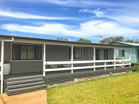 The Relax Shack @ Culburra Beach Sleeps 7 - New South Wales Tourism  0