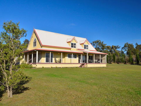 The Residence @ Elbourne Wines - New South Wales Tourism  0