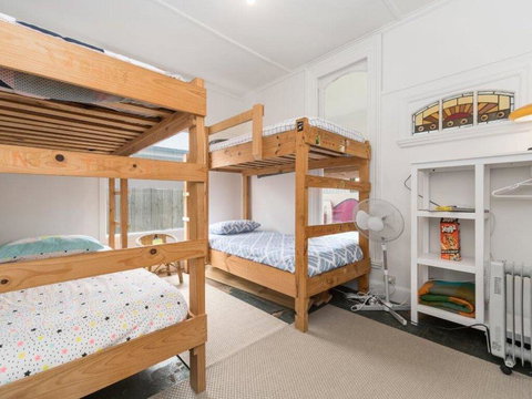 The Rosebud Beach Shack - New South Wales Tourism  1