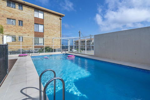 The Sands, Unit 9 - The Entrance - New South Wales Tourism  0