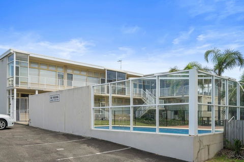 The Sands, Unit 9 - The Entrance - New South Wales Tourism  1