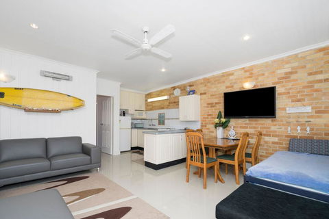 The Sands, Unit 9 - The Entrance - New South Wales Tourism  2