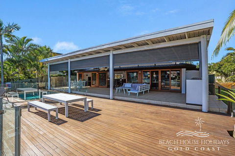 The Savoy Beach House - New South Wales Tourism  3