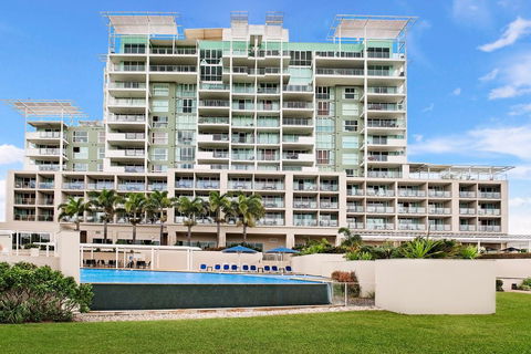 The Sebel Pelican Waters - New South Wales Tourism  0