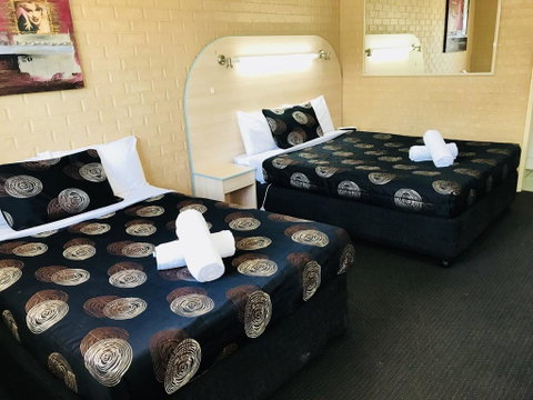 The Shamrock Hotel - New South Wales Tourism  1