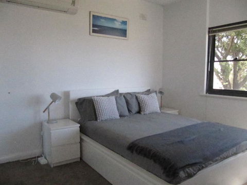 The Somerton Beach Retreat - New South Wales Tourism  2