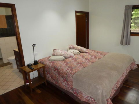 The Summit Bed & Breakfast - New South Wales Tourism  2