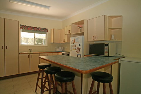 The Surf Way Cottage - Berrara - New South Wales Tourism  3