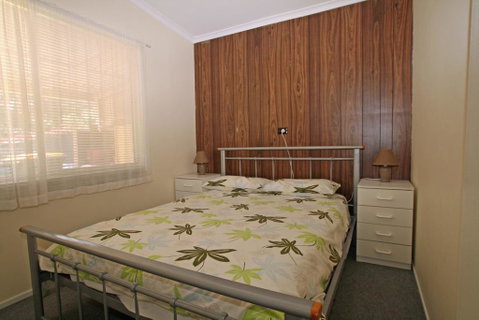 The Surf Way Cottage - Berrara - New South Wales Tourism  1