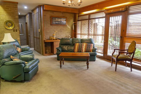 The Townhouse - New South Wales Tourism  1