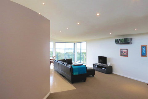 The Wave Oasis SC B&B - New South Wales Tourism  3