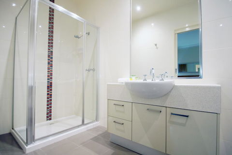 The Wyndhamere Motel Shepparton - New South Wales Tourism  2