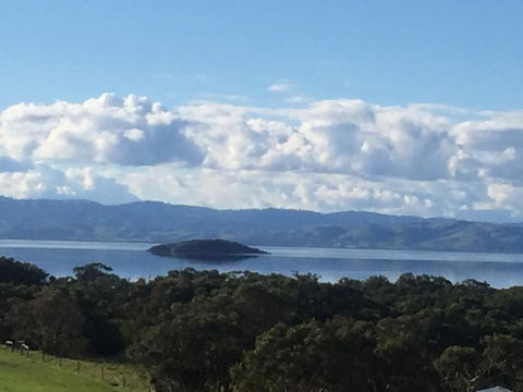 Tidal Dreaming Seaview Cottages - New South Wales Tourism  3