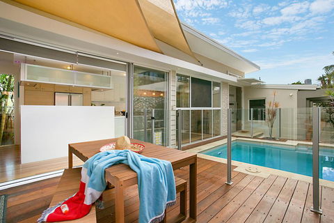 Toby's Beach House - New South Wales Tourism  3