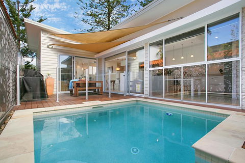 Toby's Beach House - New South Wales Tourism  0